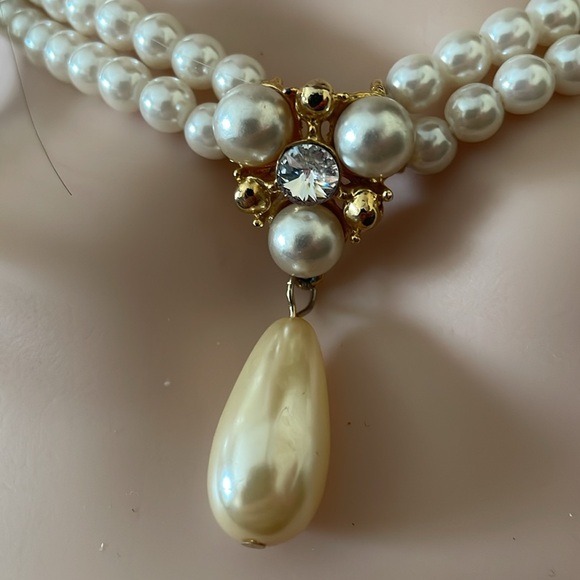 Beautiful TwoPearl Strands Choker. - Picture 10 of 11